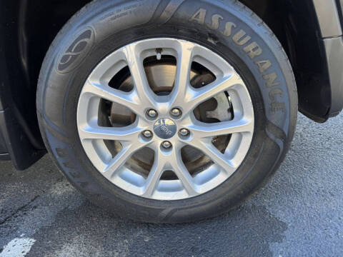 2018 Jeep Cherokee Latitude Plus