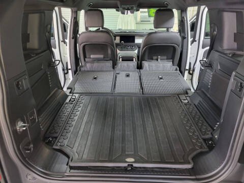 2023 Land Rover Defender 110 30th Anniversary Edition