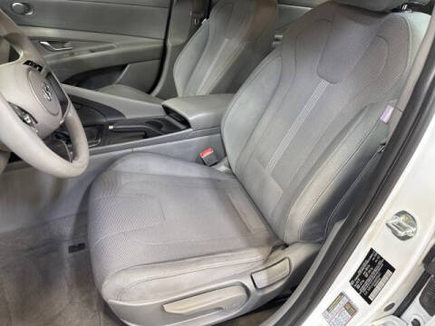 2021 Hyundai Elantra