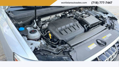 2022 Audi Q3 quattro Premium Plus 40 TFSI