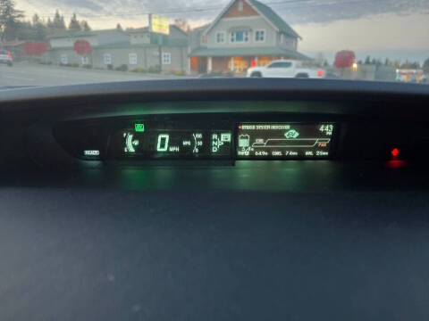 2012 Toyota Prius Plug-in Hybrid