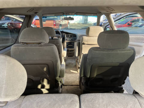 2000 Toyota Sienna LE