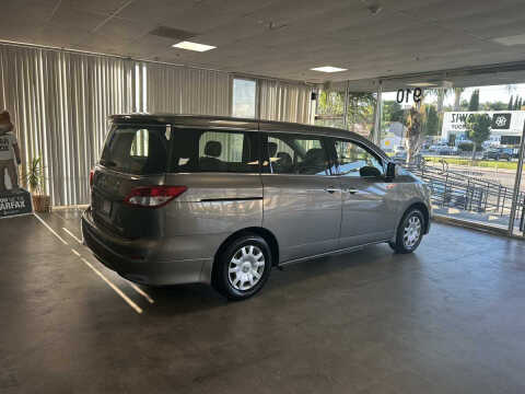2015 Nissan Quest