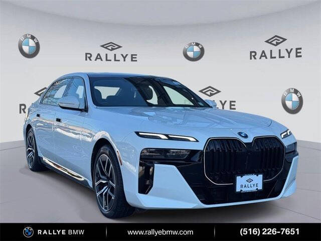 2025 BMW 7 Series 750e xDrive