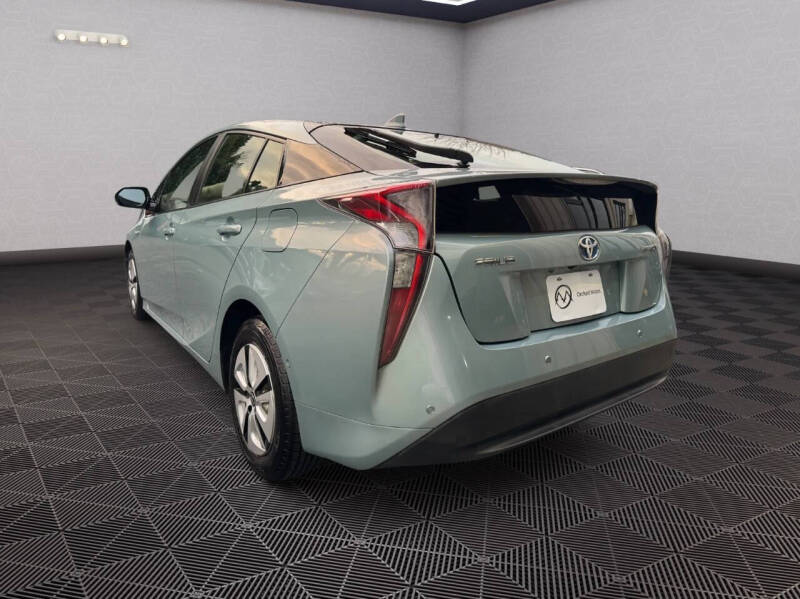 2017 Toyota Prius Three