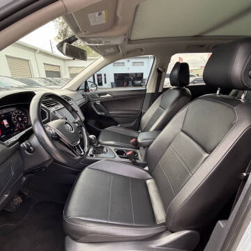 2019 Volkswagen Tiguan SE