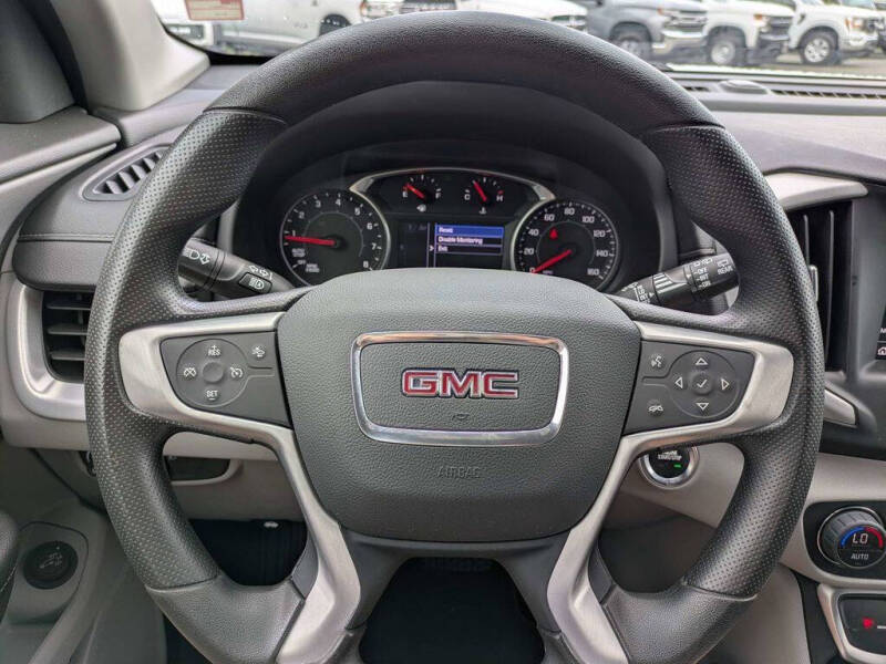 2022 GMC Terrain SLE