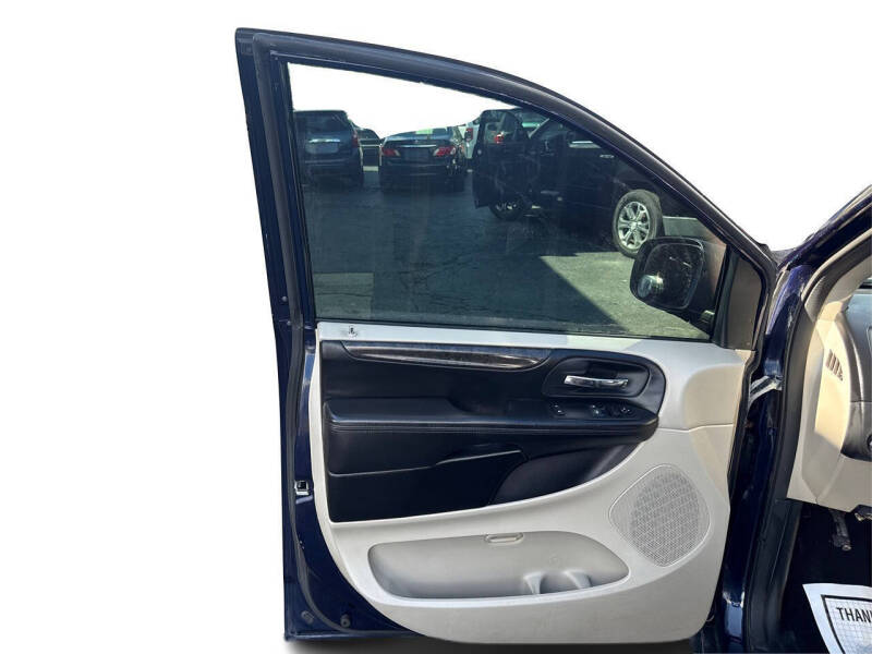 2012 Dodge Grand Caravan SE