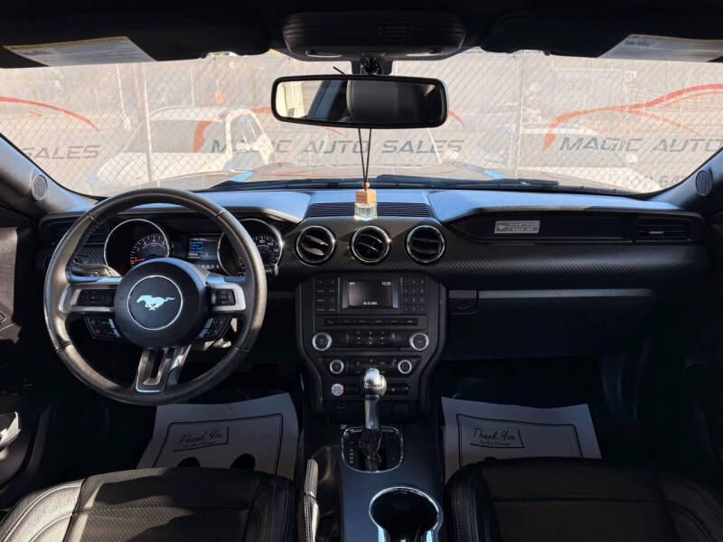 2015 Ford Mustang V6