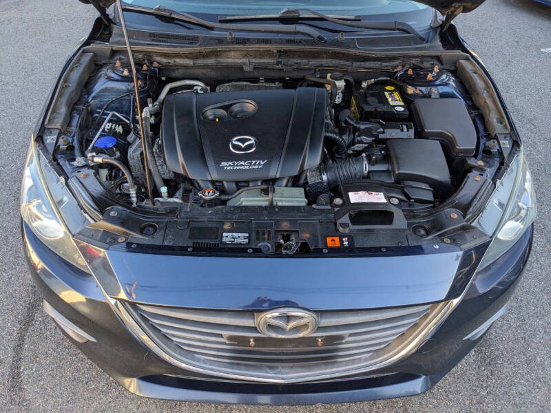 2015 Mazda MAZDA3 i Sport