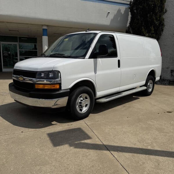 2023 Chevrolet Express 2500