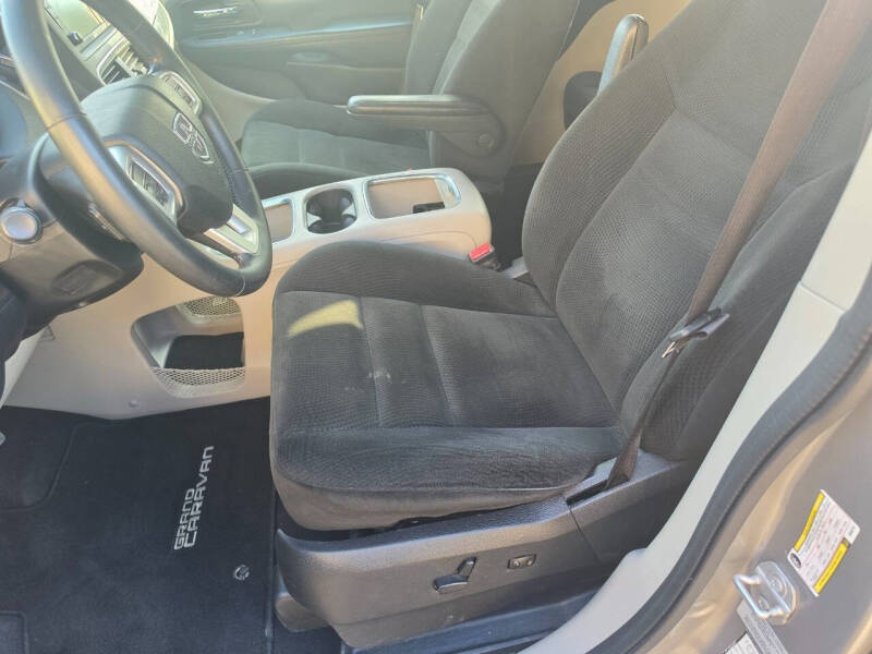 2016 Dodge Grand Caravan SXT Plus