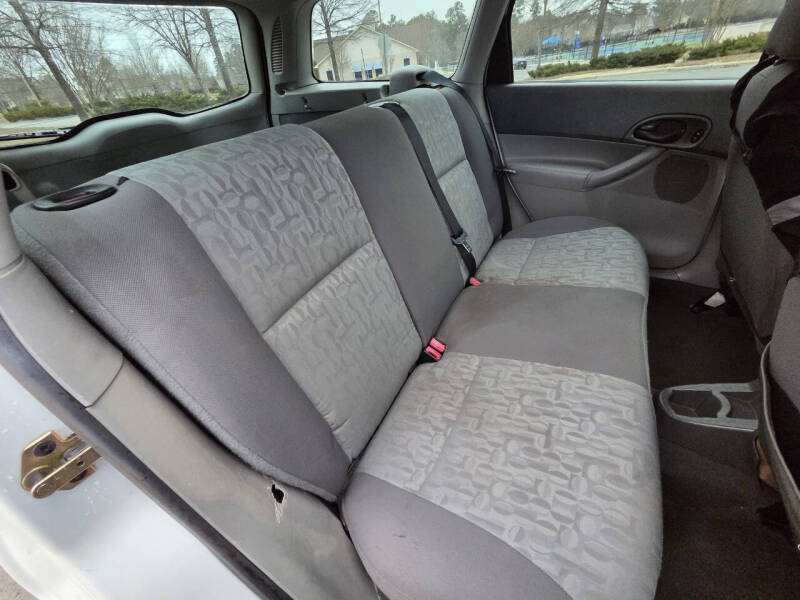 2005 Ford Focus ZXW SE