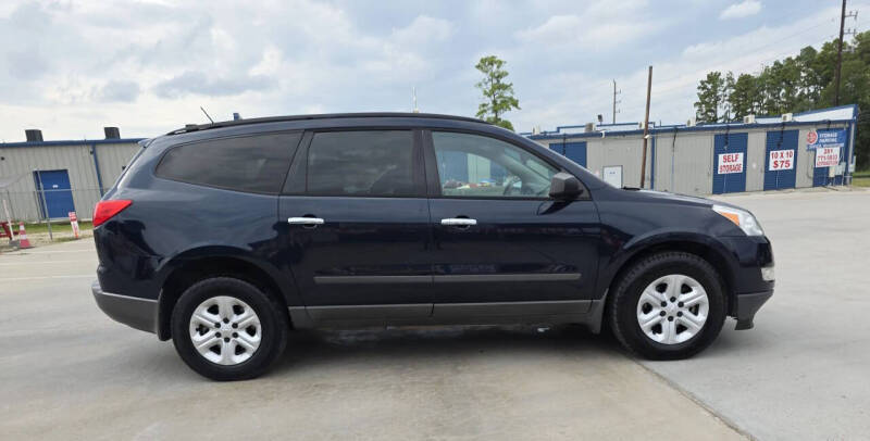 2011 Chevrolet Traverse LS
