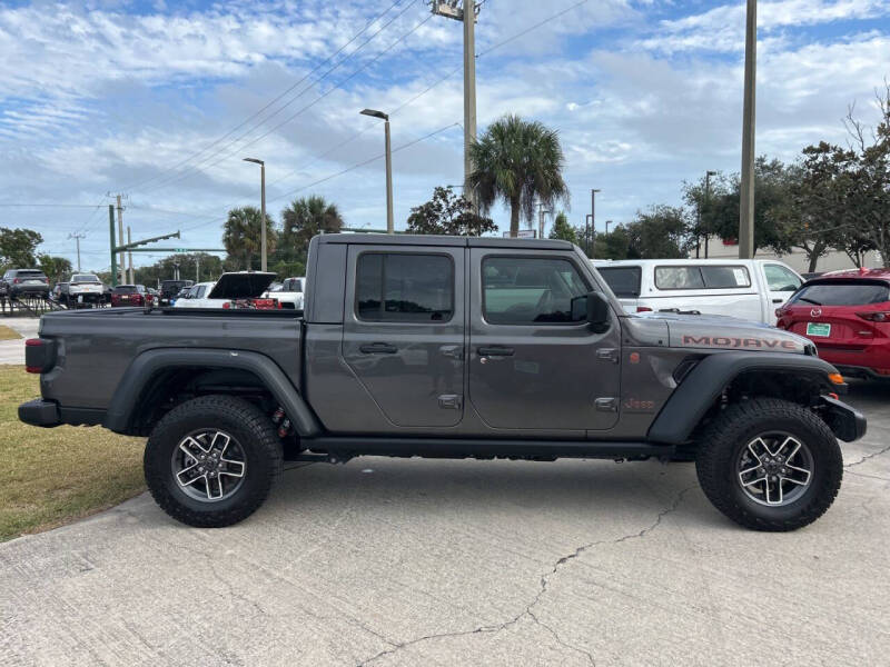 2025 Jeep Gladiator Mojave