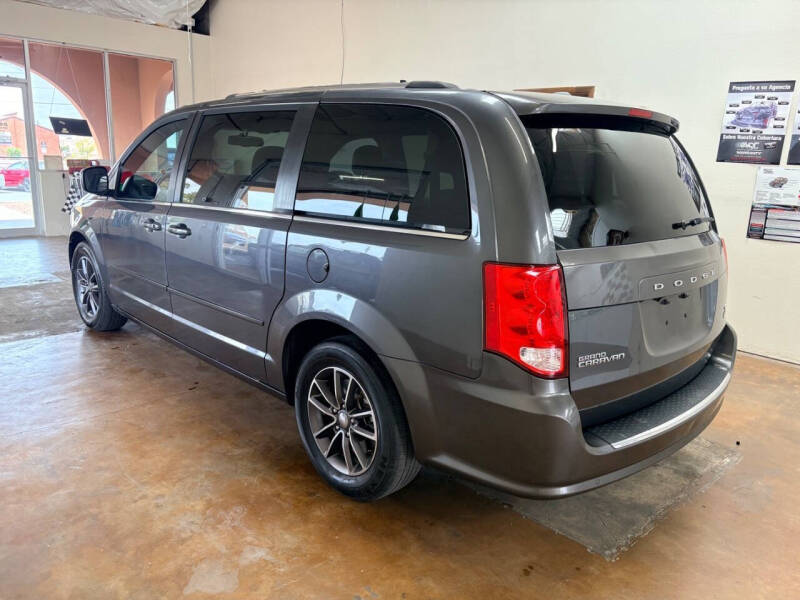 2017 Dodge Grand Caravan SXT