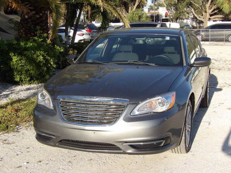 Used 2013 Chrysler 200 Touring with VIN 1C3CCBBBXDN583804 for sale in Fort Myers, FL