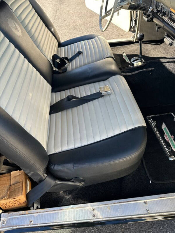 1957 Ford Thunderbird