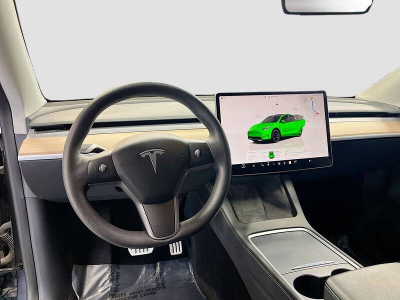 2023 Tesla Model Y Performance