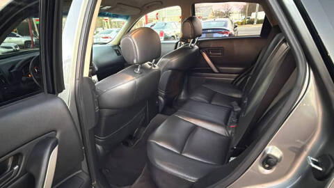 2005 Infiniti FX35