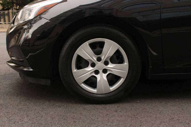 2018 Chevrolet Cruze LS Auto