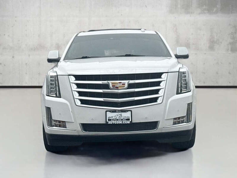 2020 Cadillac Escalade ESV Luxury