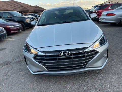 2019 Hyundai Elantra for sale at STATEWIDE AUTOMOTIVE LLC in Englewood CO