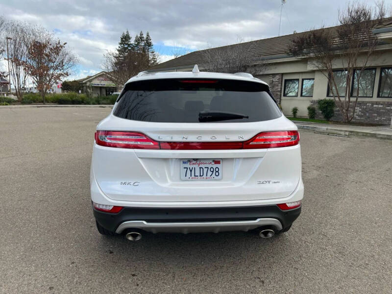 2017 Lincoln MKC Select