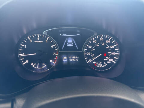 2014 Nissan Pathfinder SV