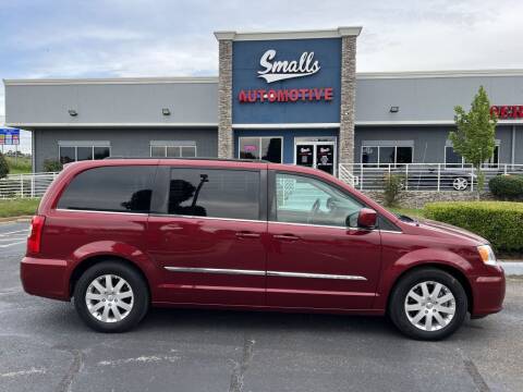 2016 Chrysler Town and Country for sale at Smalls Automotive in Memphis TN
