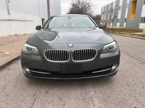 2012 BMW 5 Series 528i