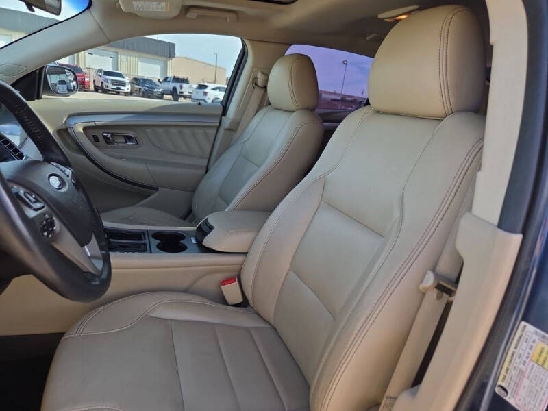 2019 Ford Taurus SEL