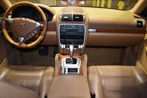2005 Porsche Cayenne Tiptronic