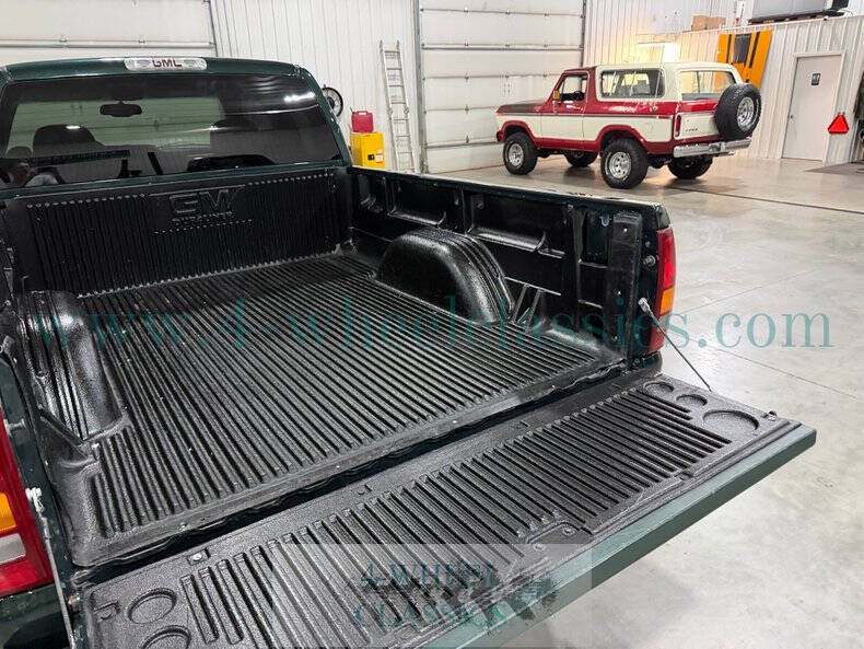 2001 GMC Sierra C3