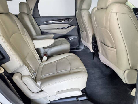 2020 Buick Enclave Essence