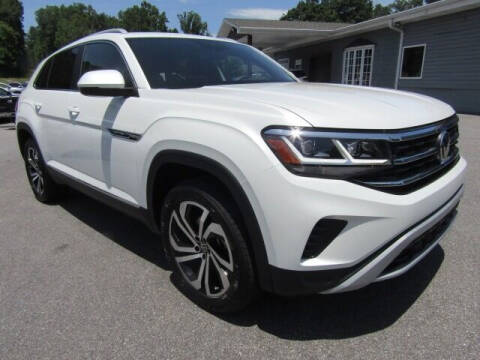 2022 Volkswagen Atlas Cross Sport for sale at Specialty Car Company in North Wilkesboro NC