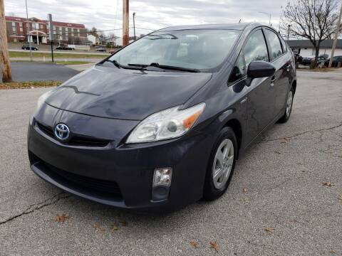 2010 Toyota Prius for sale at Auto Hub in Grandview MO