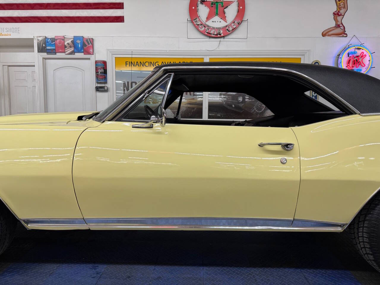 1967 Chevrolet Camaro 22
