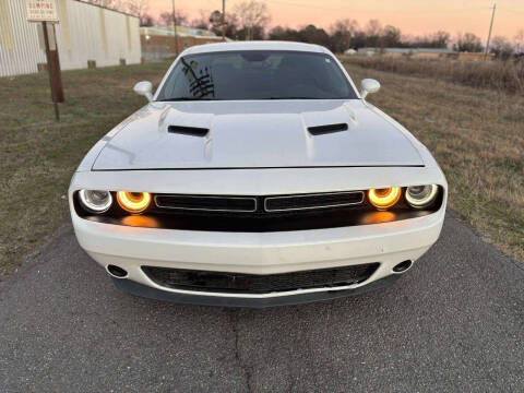 2016 Dodge Challenger SXT