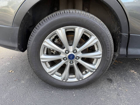 2017 Ford Escape Titanium