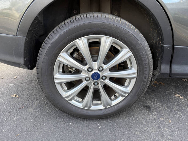 2017 Ford Escape Titanium