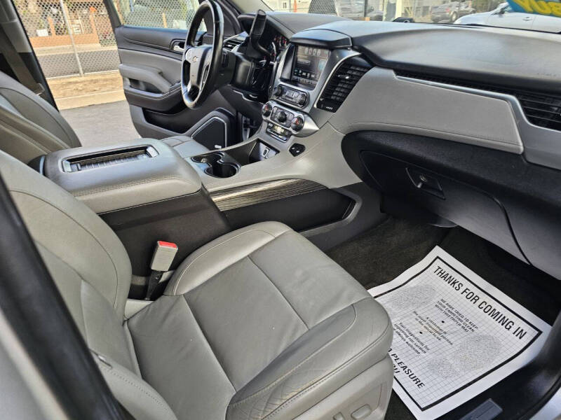 2016 Chevrolet Suburban LT