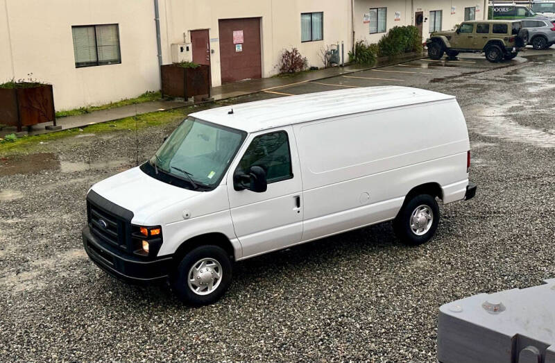 2010 Ford E-Series E-250