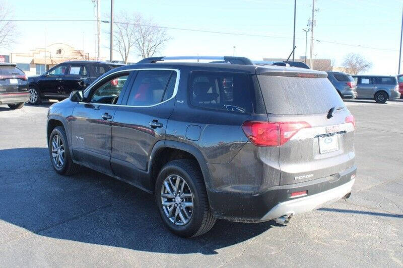 2017 GMC Acadia SLT-1