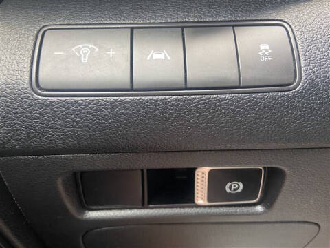 2023 Hyundai Santa Fe SE