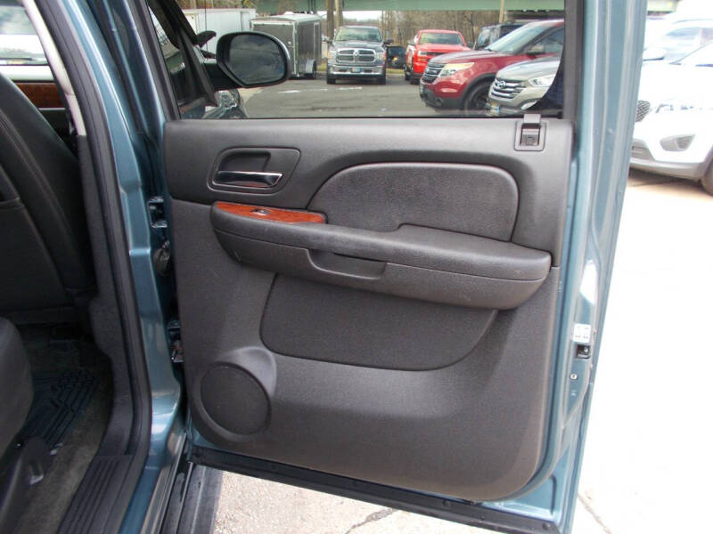 2012 Chevrolet Avalanche LT