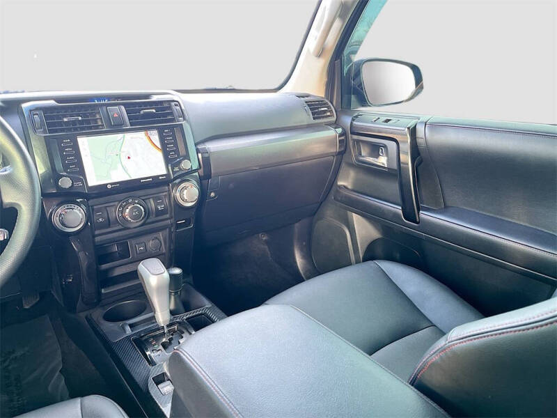 2022 Toyota 4Runner TRD Off-Road Premium