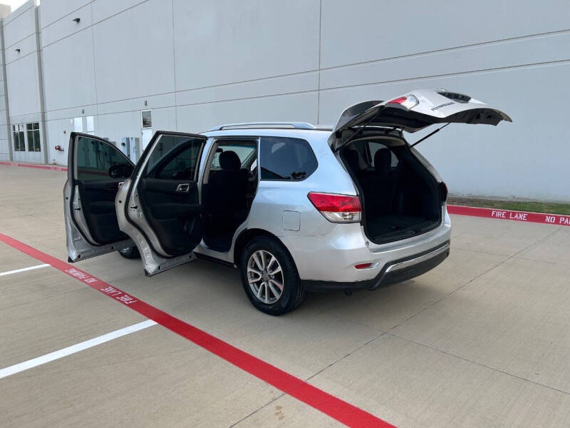 2016 Nissan Pathfinder S