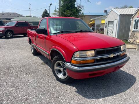 2001 Chevrolet S-10 for sale at Integrity Auto Sales in Brownsburg IN
