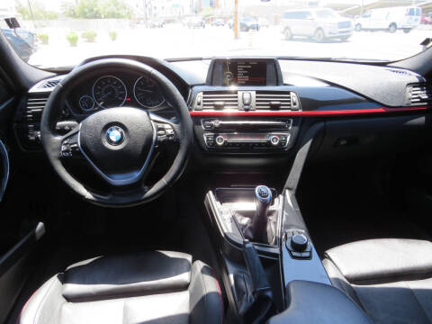 2012 BMW 3 Series 328i